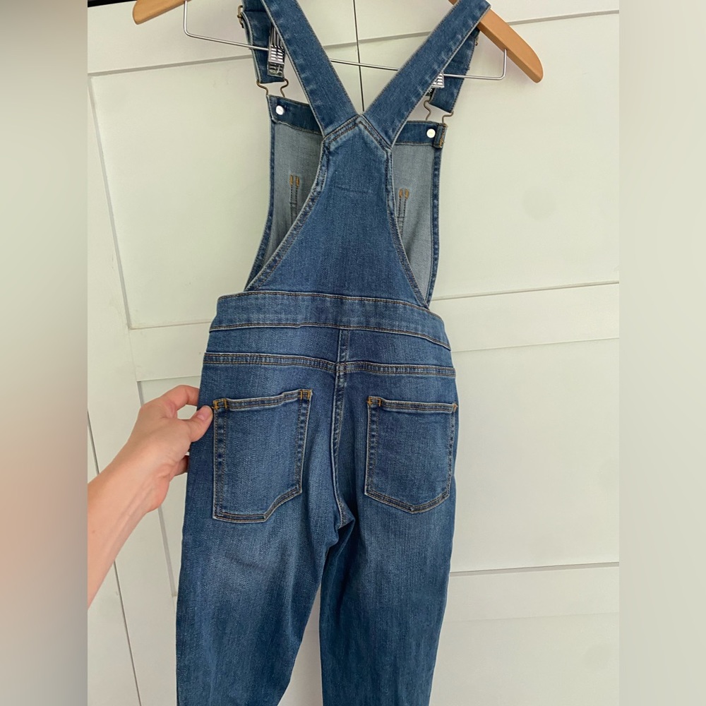 Girls size 10 Crew Cuts overalls. Excellent condition only worn 2-3 times. - Picture 3 of 5